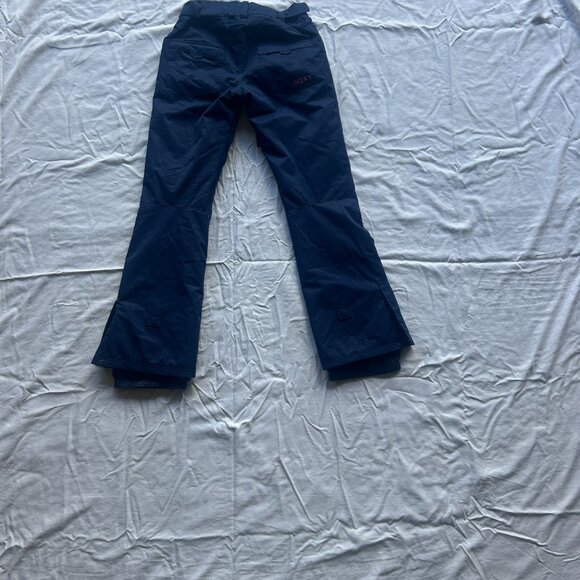 Roxy Skiing/ Snowboarding Kit - Picture 3 of 3